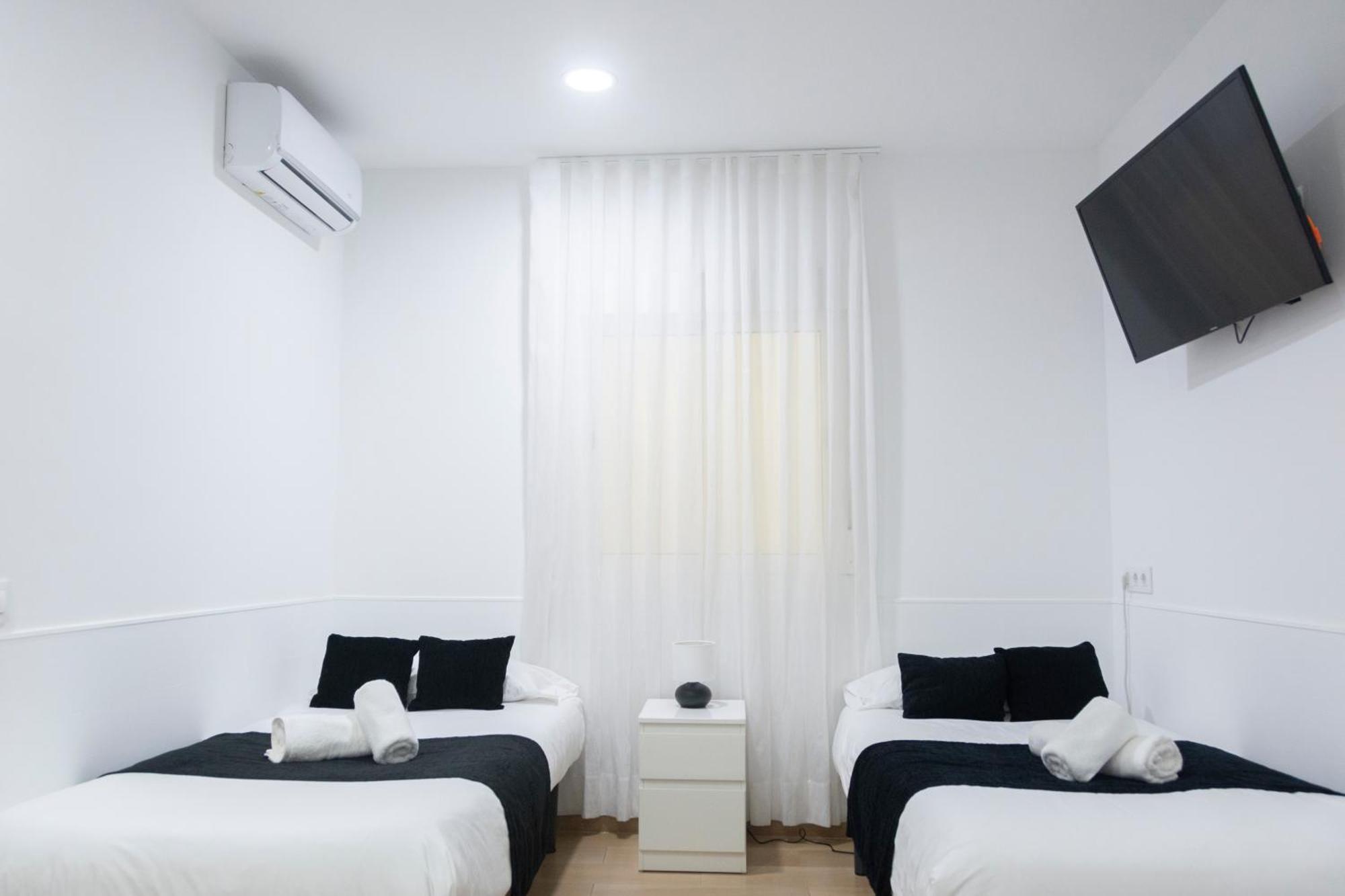 Laramond Barcelona Rooms Екстериор снимка
