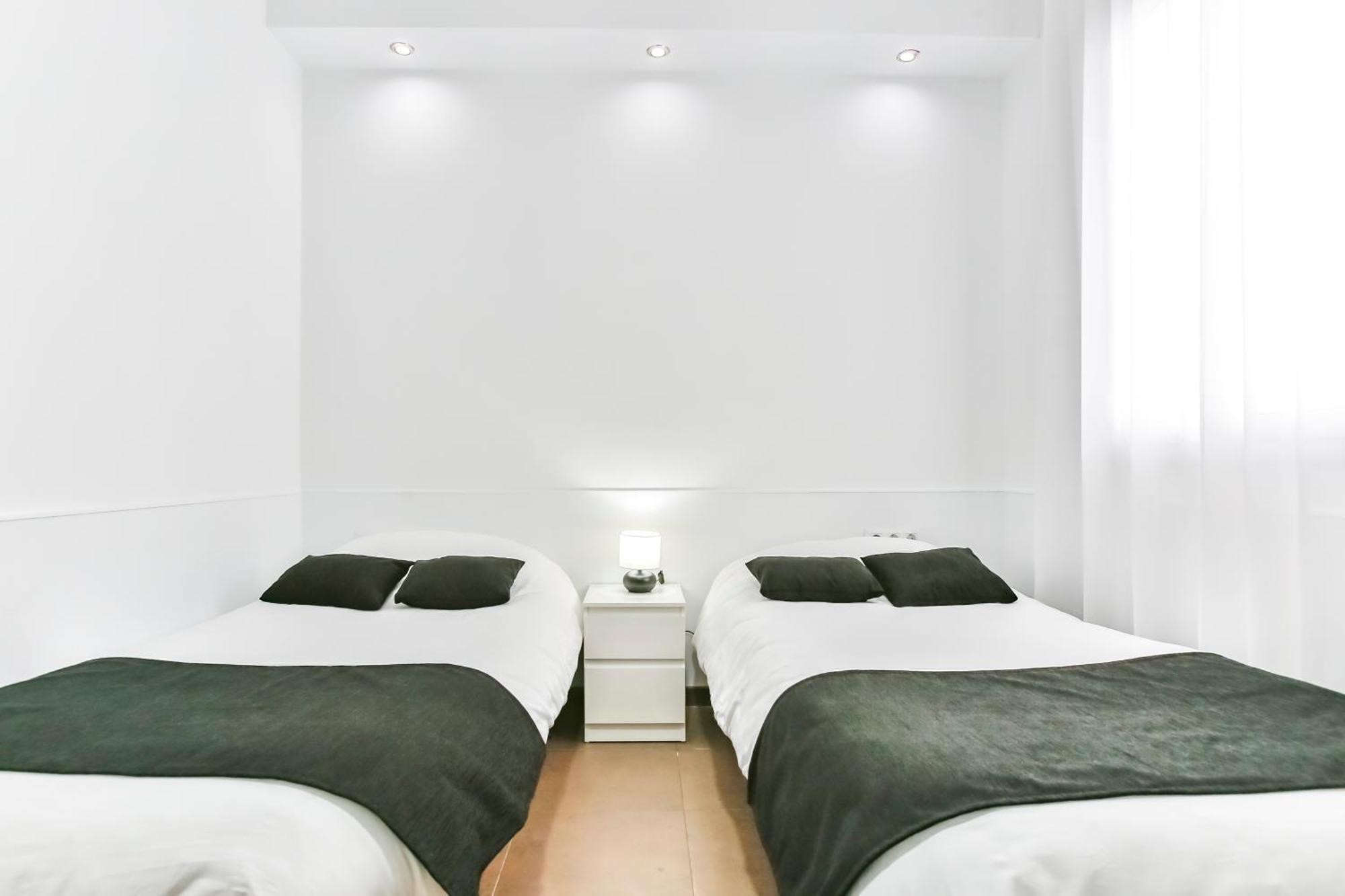 Laramond Barcelona Rooms Екстериор снимка