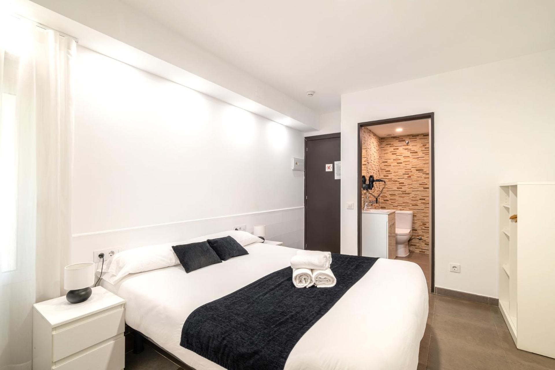 Laramond Barcelona Rooms Екстериор снимка