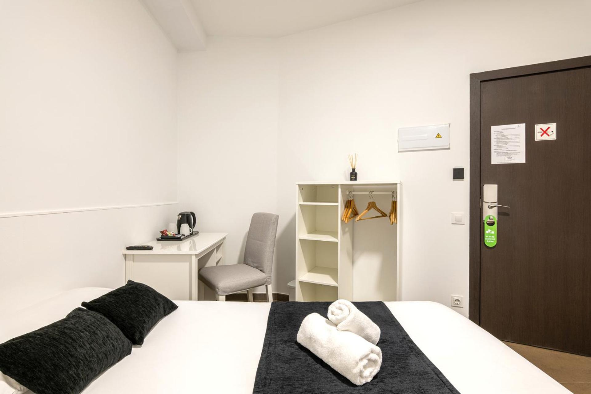 Laramond Barcelona Rooms Екстериор снимка